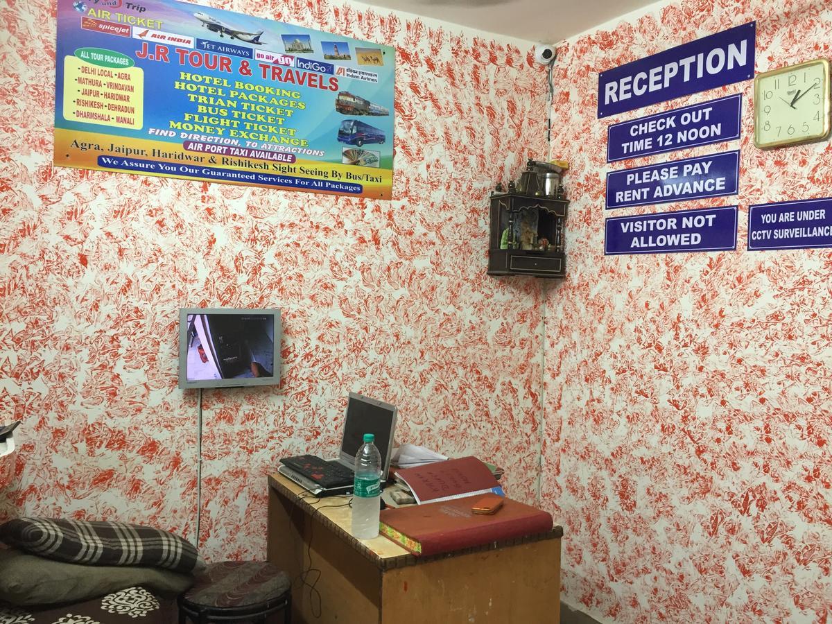 Karam Durga Guest House New Delhi Extérieur photo