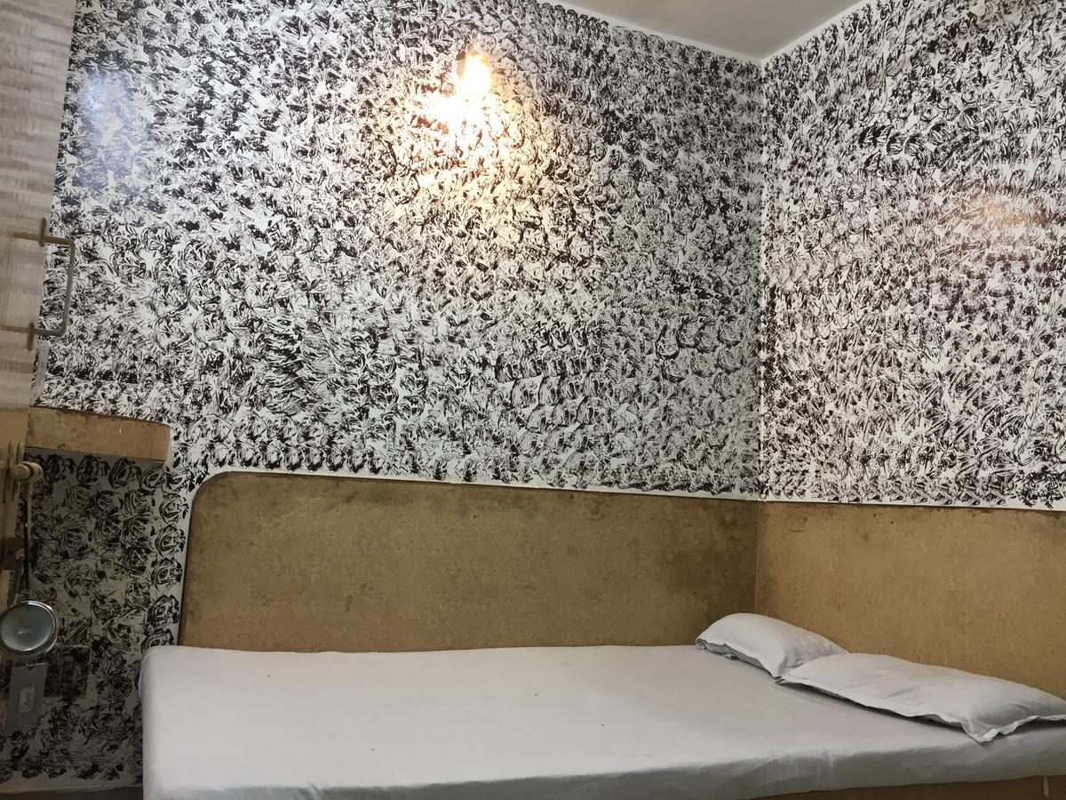 Karam Durga Guest House New Delhi Extérieur photo