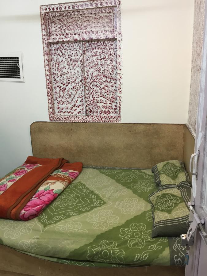 Karam Durga Guest House New Delhi Extérieur photo